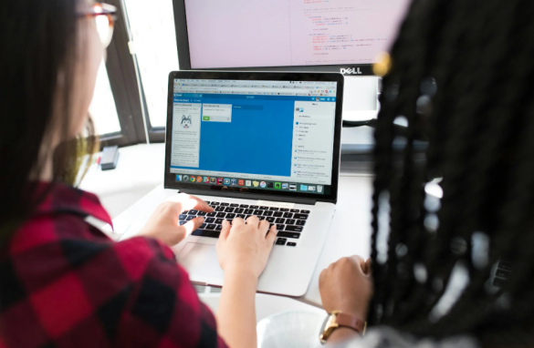 7 slimme tips om online te shoppen zonder je budget te breken